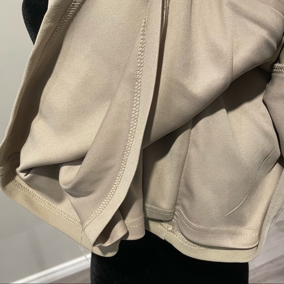 NWT Lulus Crepe Plunge Mini Dress Taupe Size X Large - Picture 8 of 12